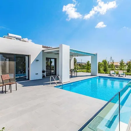 La Mer Villa *